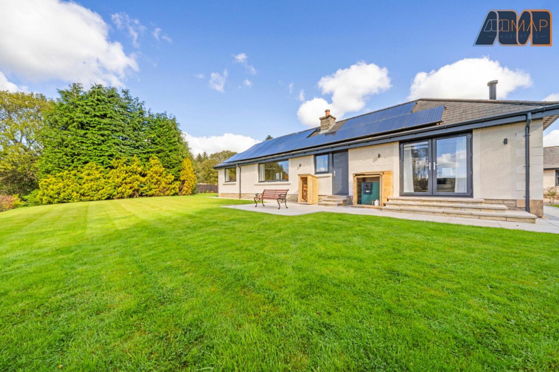 Large Family Home With Hot Tub Or Jacuzzi, Log Burner Bearsden Luaran gambar